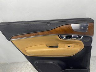Обшивка дверей Volvo XC90
