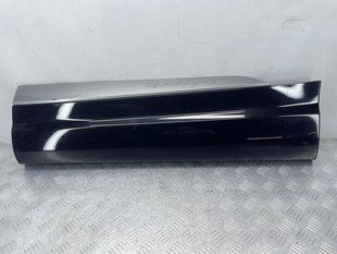 Накладка двери 4M0853969G Audi Q7