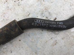 Трубка вакуумная 4L0611931D Audi Q7