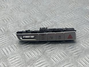 Блок кнопок Audi A8