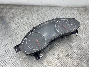 Комбінація приладів 4G8920987T Audi A6