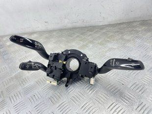 Блок підкермових перемикачів 4H0953502P Audi A8