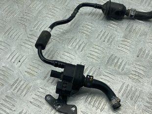 Клапан вентиляції паливного бака 06H906517AF Audi A4