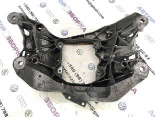 Траверса коробки передач 4G0399263G Audi A6