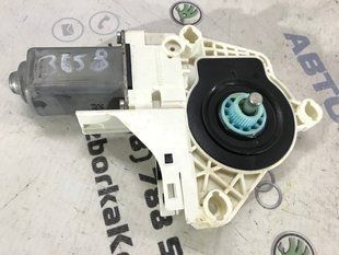Мотор стеклоподъемника 8K0959802B Volkswagen Touareg