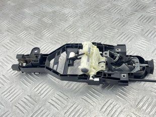 Кронштейн ручки 31378251 Volvo XC90