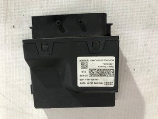 Блок управления топливным насосом 4M0906093H Audi Q7