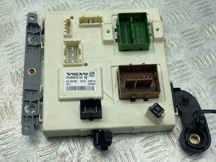 Блок керування бортовою мережею 31453070 Volvo XC90
