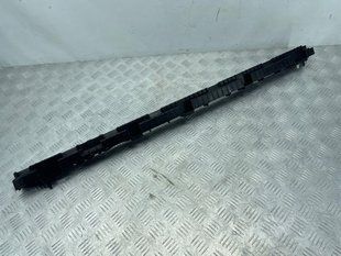 Кронштейн порогу 31395857 Volvo XC90