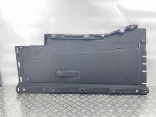 Облицювання днища 4G0825207F Audi A7