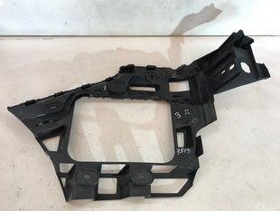Направляюча заднього бампера 7P6807394A Volkswagen Touareg
