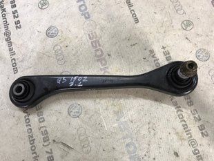 Рычаг задней подвески поперечный нижний 1K0501529F Audi Q3