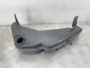 Бачок омивача скла 8R0955453B Audi Q5