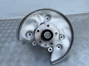 Поворотный кулак / Цапфа 8R0505432F Audi A6
