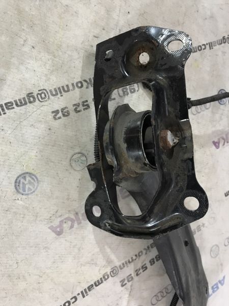 Важіль задньої підвіски поздовжній 3C0505226B Volkswagen CC