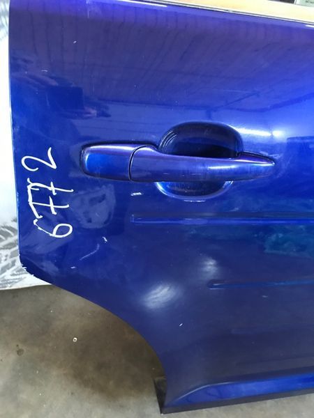 Двері 8A8Z7424630A Ford Flex