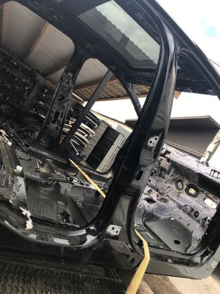 Кузов центральна стійка Ford Edge