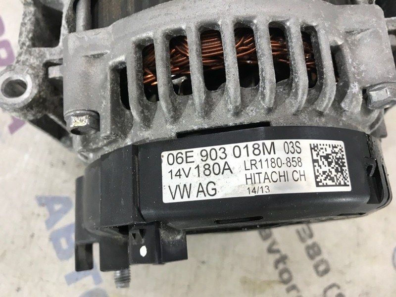 Генератор 06E903018M Audi A7
