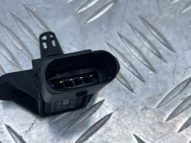 Датчик абсолютного тиску (MAP) 036906051G Audi Q5 Audi A4, Audi A5, Audi A6, Audi A7, Audi A8, Audi Q5, Audi Q7, Audi RS5, Audi S4, Audi S5, Audi SQ5, Volkswagen Beetle, Volkswagen Golf, Volkswagen Jetta, Volkswagen Passat, Volkswagen Rabbit, Volkswagen Touareg