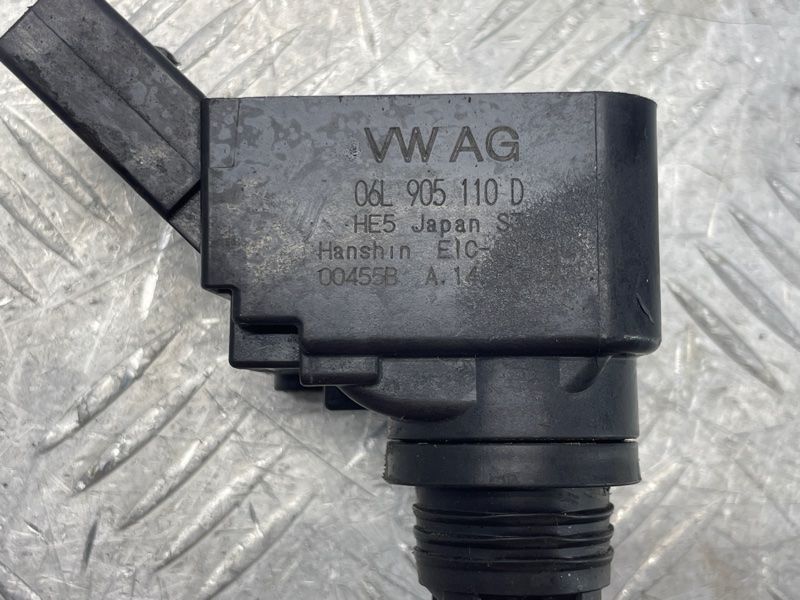 Катушка зажигания Volkswagen Tiguan