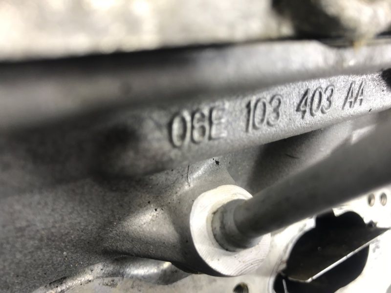 головка блока цилиндров 06E103403AA Audi A6