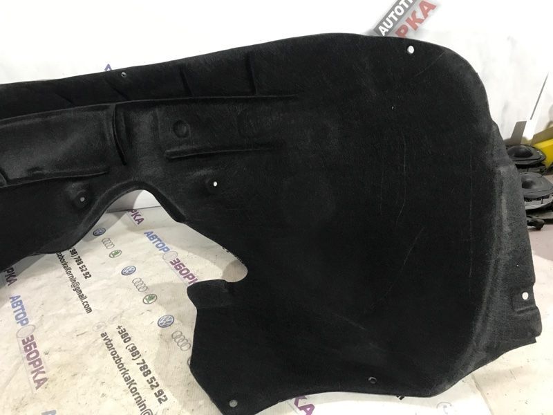 Подкрылок 4L0809961E Audi Q7