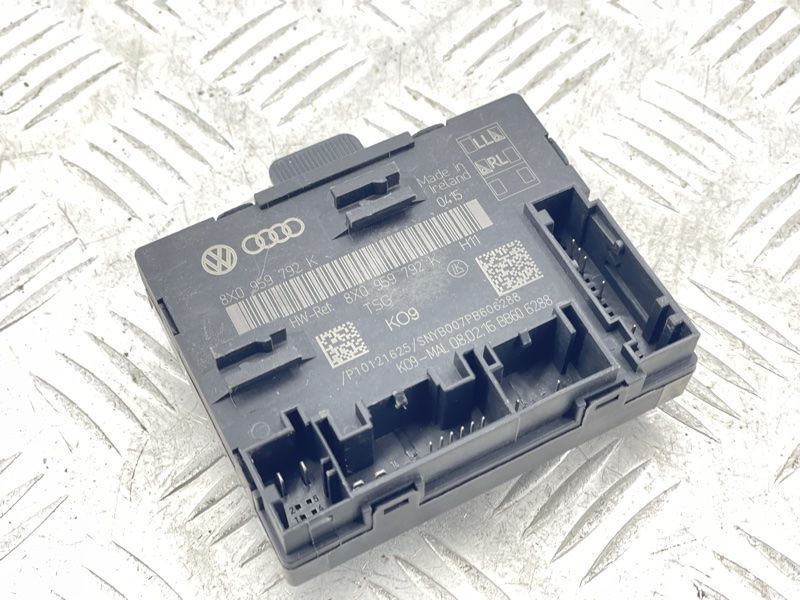 Блок керування дверей 8X0959792K Audi Q3
