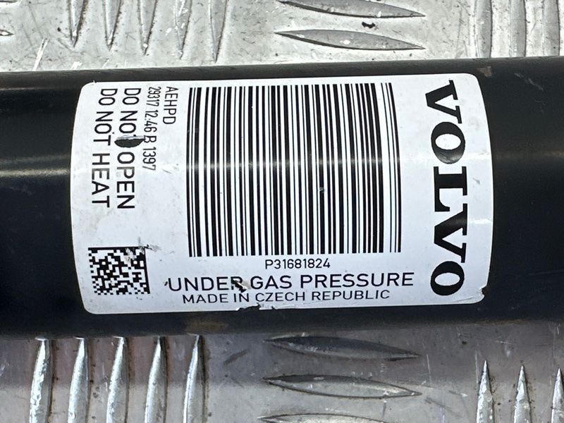 Стійка амортизатора Volvo XC60