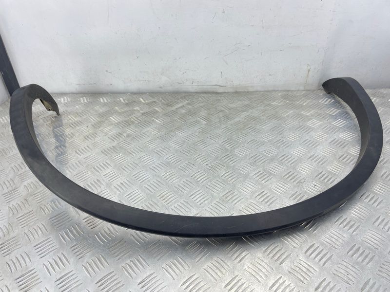 Розширювач / накладка арки крила 7P6854819B Volkswagen Touareg