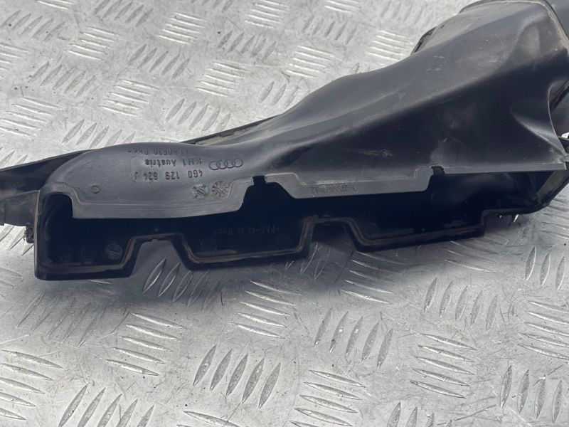 Повітропровід 4G0129624J Audi A6