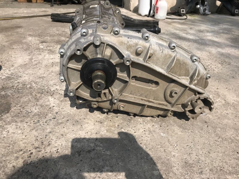 Роздаткова коробка 0BU341010Q Audi Q7