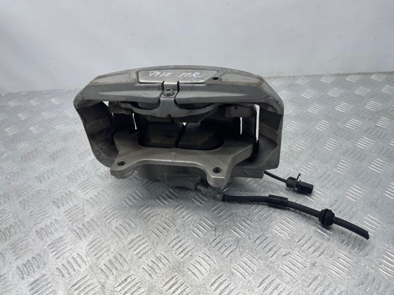 Супорт гальмівний 4H0615124D Audi A8