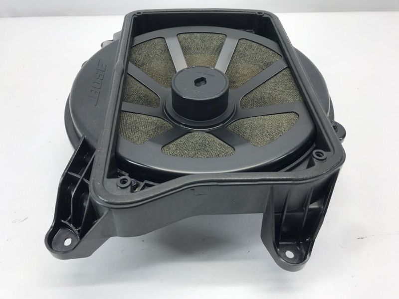 Сабвуфер BOSE 4G2035709 Audi A6