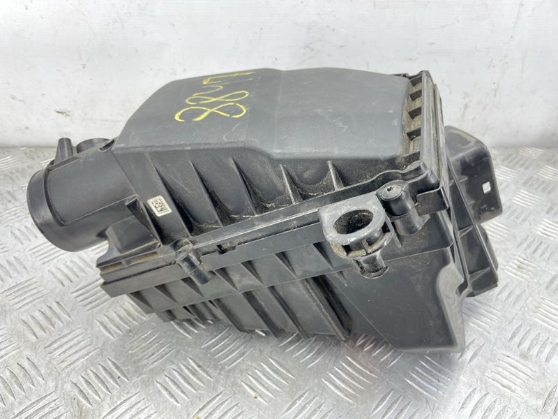 Корпус воздушного фильтра 31439656 Volvo XC90
