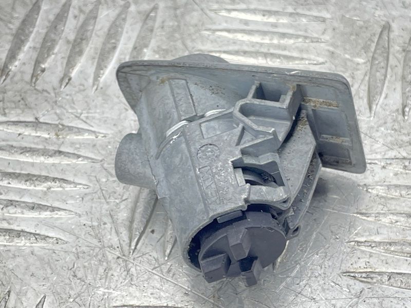 Личинка замка 31349905 Volvo XC60