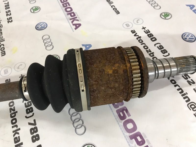 Полуось 396004GB0A Infiniti Q50