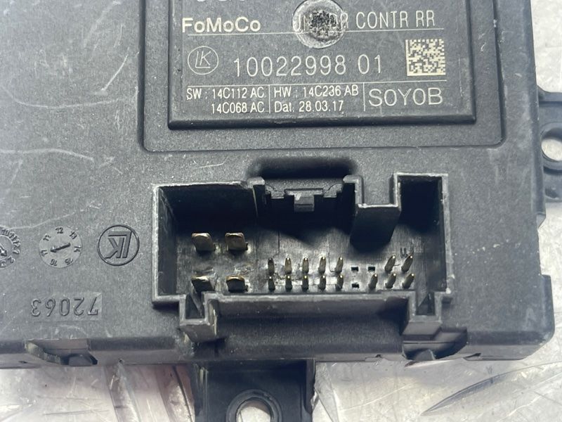Блок керування дверей 9G9T14B534AC Volvo XC60