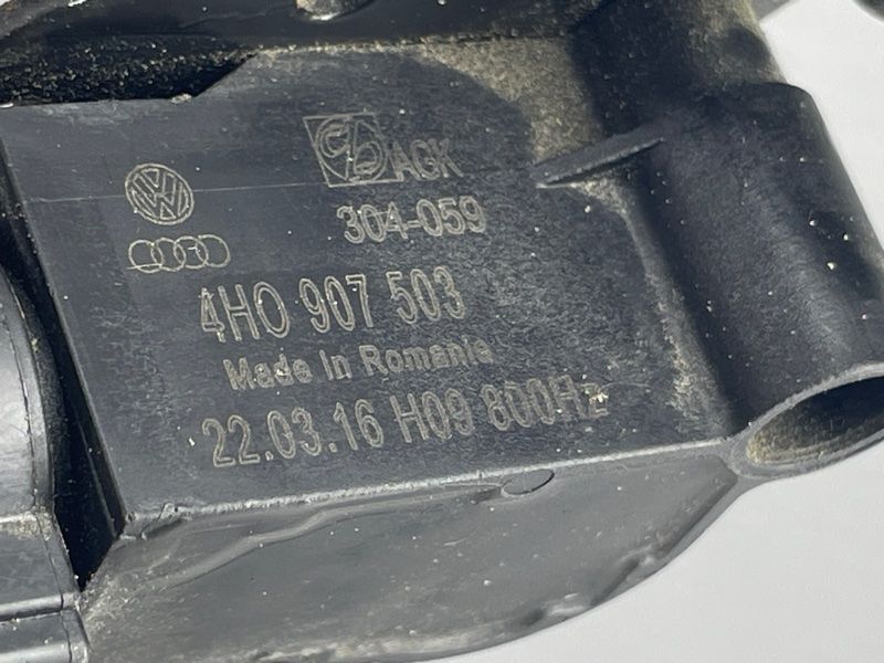 Датчик положення кузова Audi A8