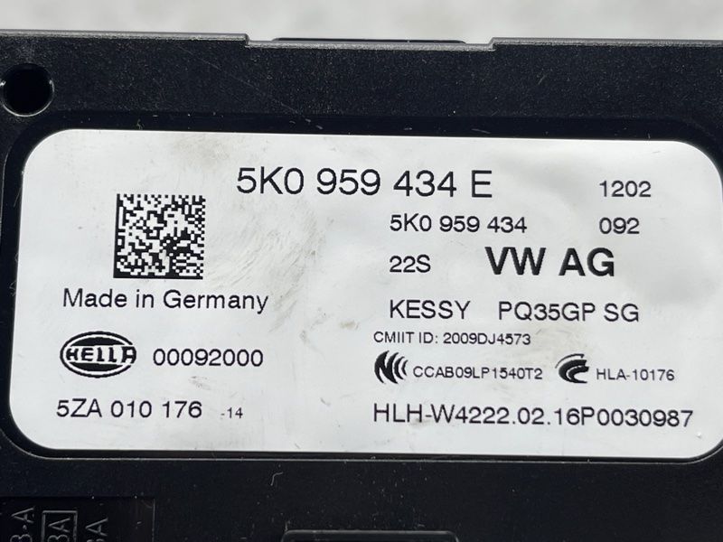 Блок керування безключового доступу 5K0959434E Audi Q3