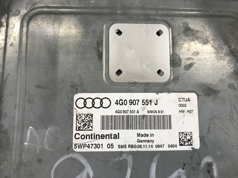 Блок керування двигуном 4G0907551J Audi A6