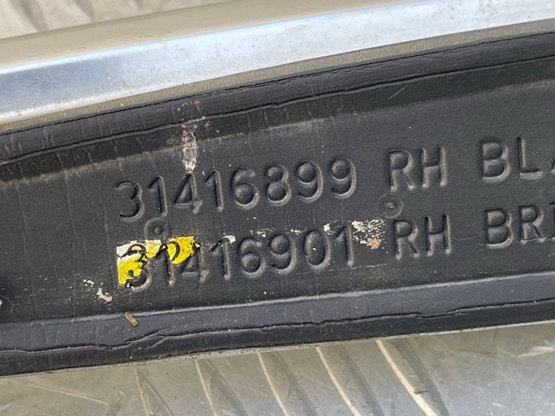 рейлинг на крышу 31416901 Volvo XC60