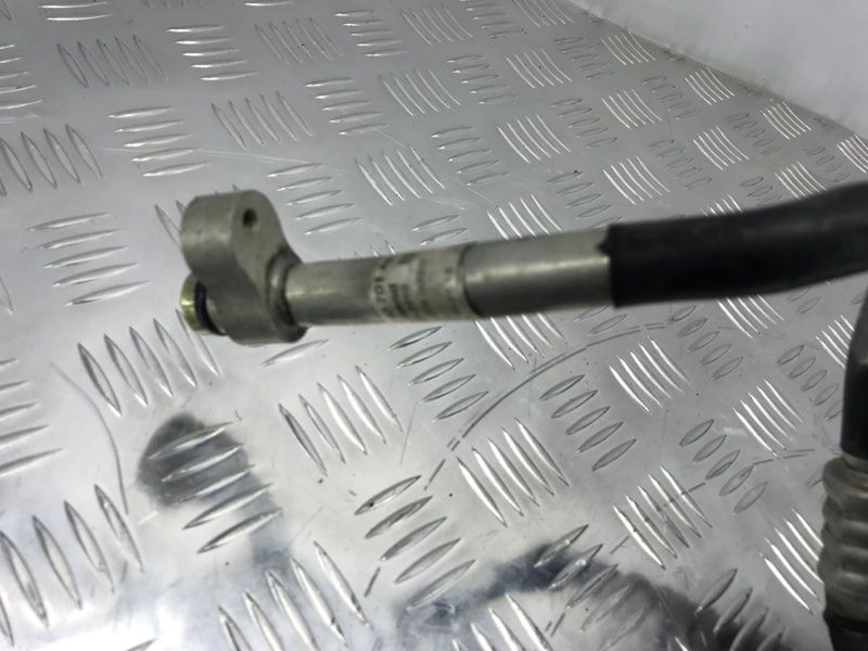 Шланг кондиционера 4G0260701AE Audi S6