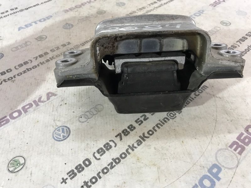 Опора / подушка КП 3C0199555AE Volkswagen CC