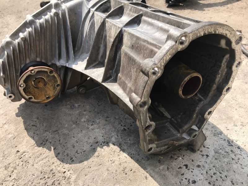 Роздаткова коробка 0BU341010Q Audi Q7