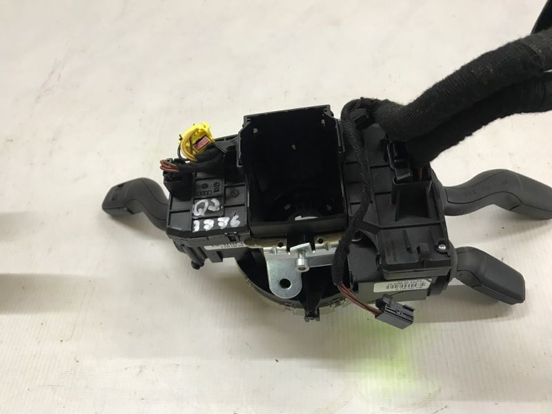 Блок підкермових перемикачів 4F0953549E Audi Q7