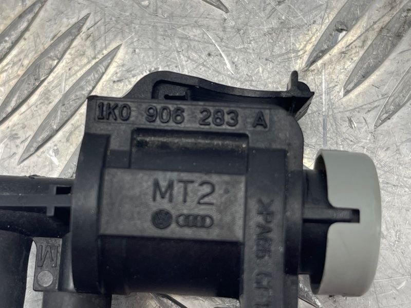 Клапан електромагнітний 1K0906283A Volkswagen Touareg