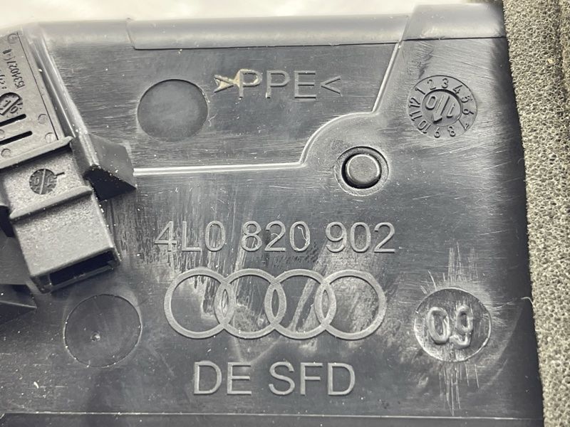 Дефлектор повітропроводу Audi Q7
