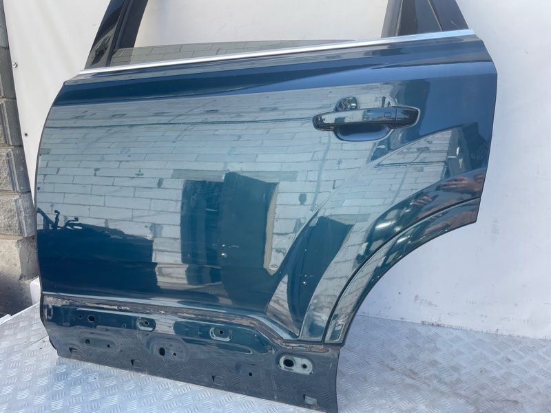 Дверь 4M0833051E Audi Q7
