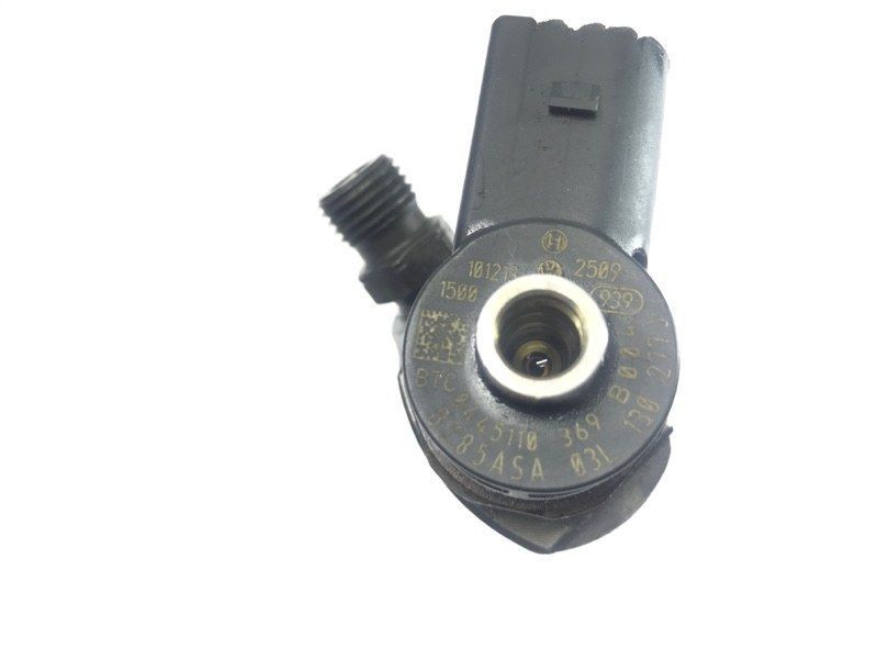 Паливна форсунка 03L130277J Audi A6