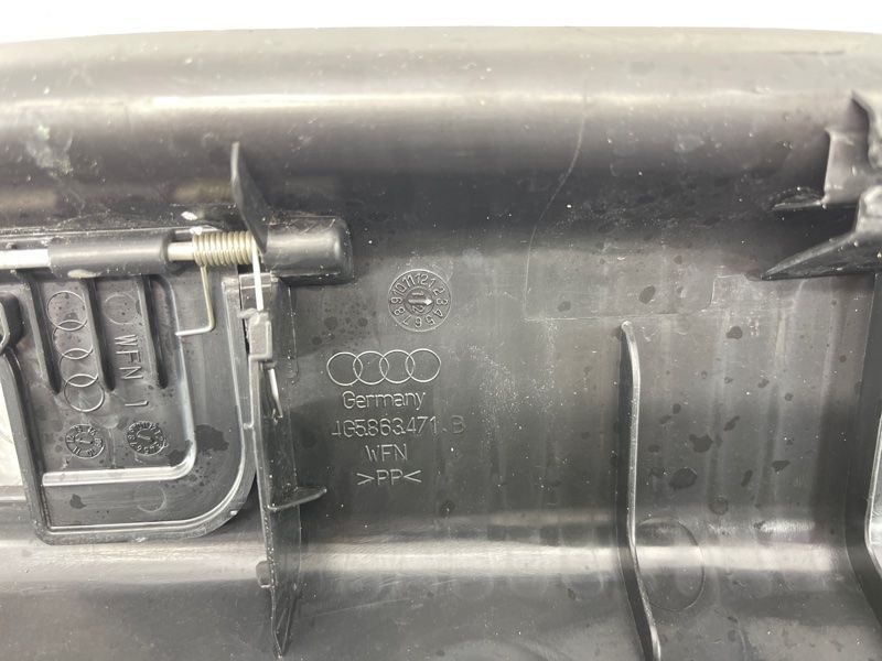 Накладка замка багажника 4G5863471B Audi A6